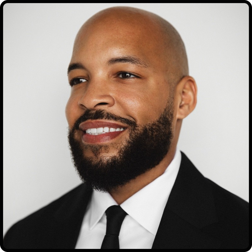 Headshot of Ryan Pearson, a LinkedIn influencer.