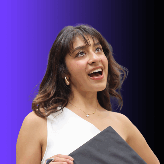 Headshot of Nicole Luzuriaga, Growth Engineer at NoGood.