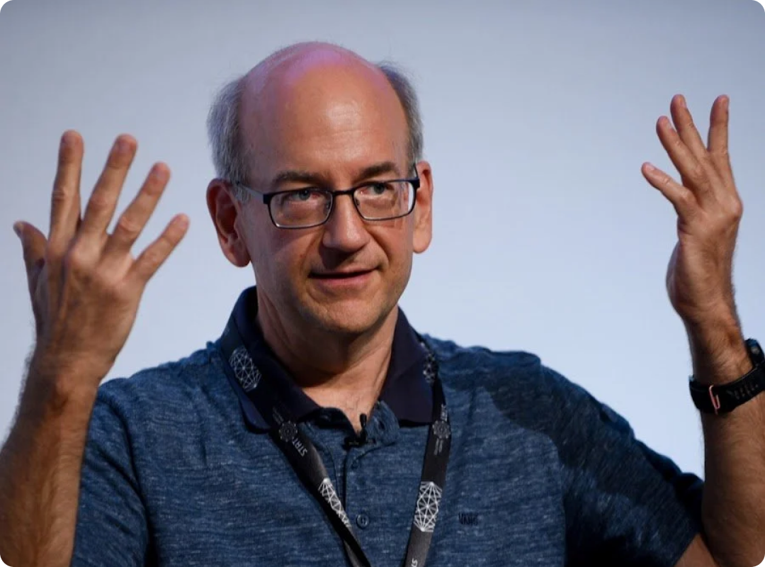 John Mueller, Search Advocate at Google, one of the top AEO/GEO experts to follow.